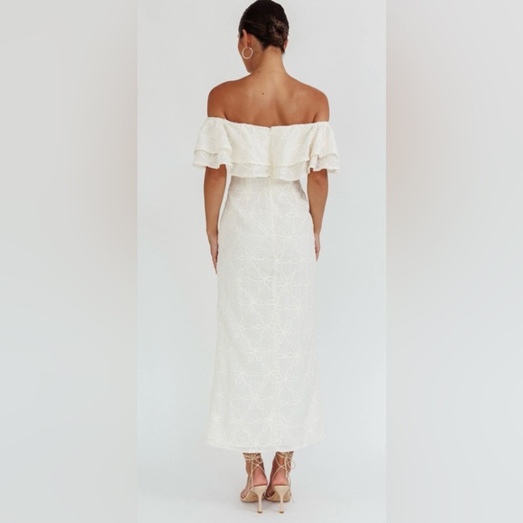 Selfie Leslie Beauty Within Maxi Dress – Cream (NWT) - Picture 2 of 5